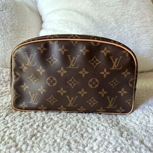 Louis Vuitton Monogram Trousse Toilette Bag 25